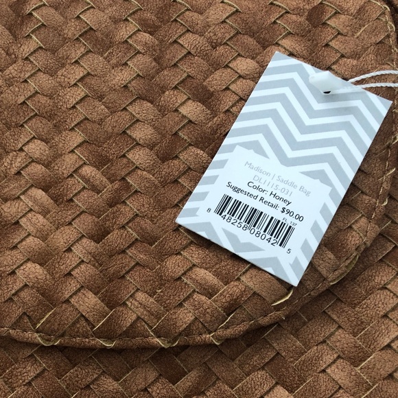 Deux Lux Woven Madison Saddle Bag - Picture 6 of 6